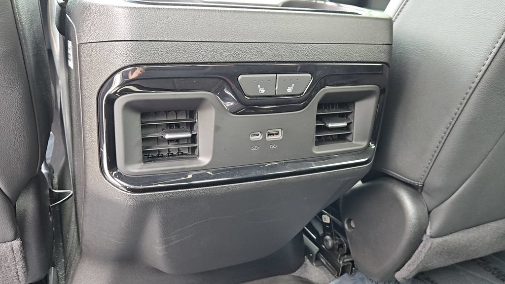 Used 2025 Sterling Metallic GMC AT4 image 20