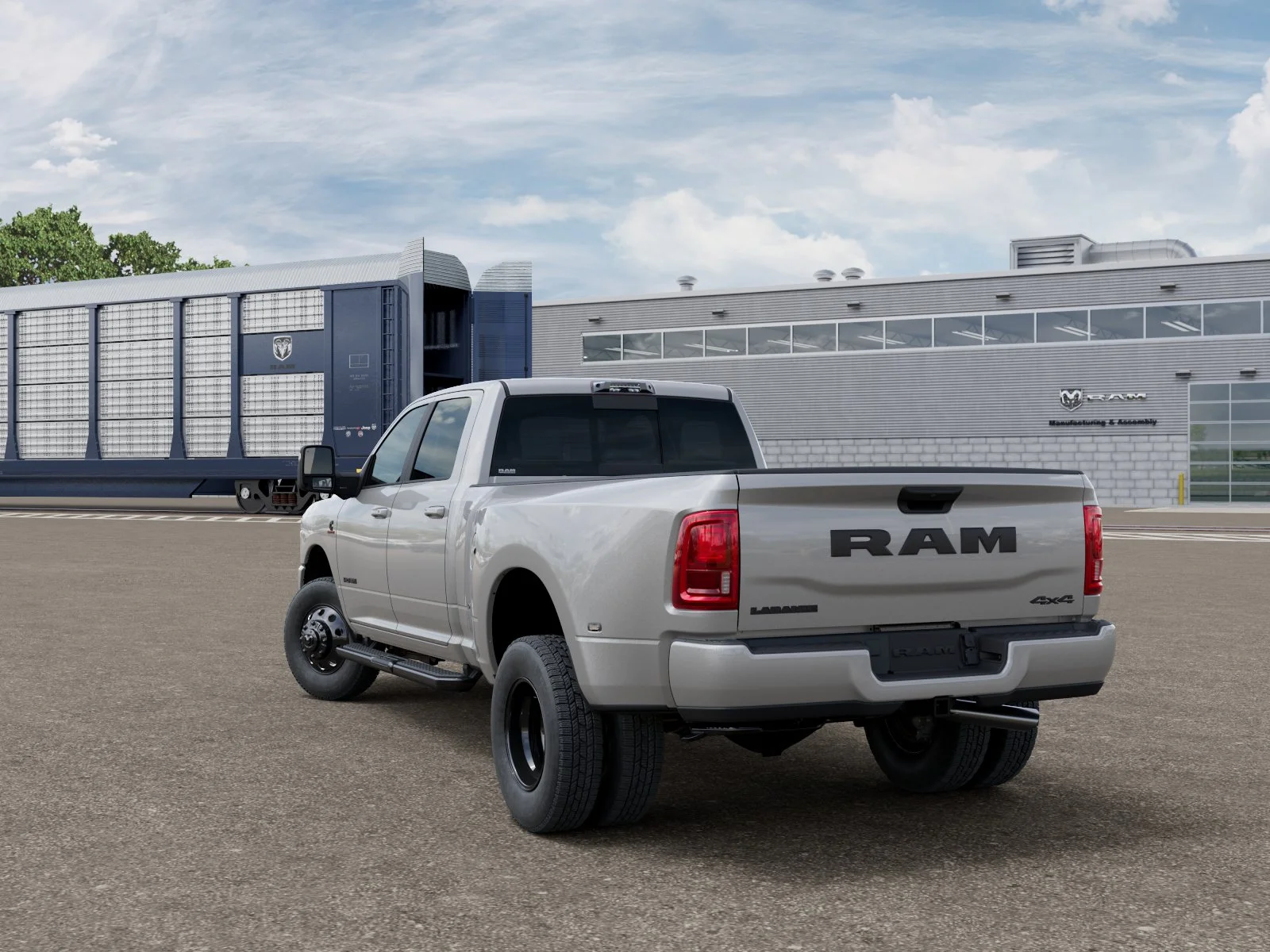 New 2026 Silver-Zynith Exterior Paint RAM Laramie image 30
