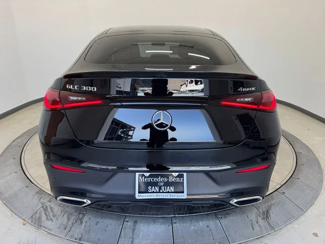New 2027 Black Mercedes-Benz GLC 300 image 12