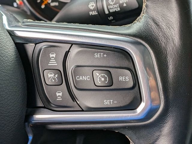 Used 2020 White Jeep Overland image 28