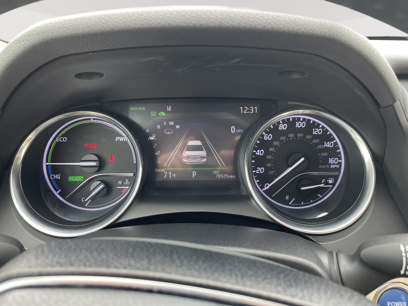 Used 2019 Toyota Camry XLE Hybrid with VIN 4T1B21HKXKU514881 for sale in Kansas City