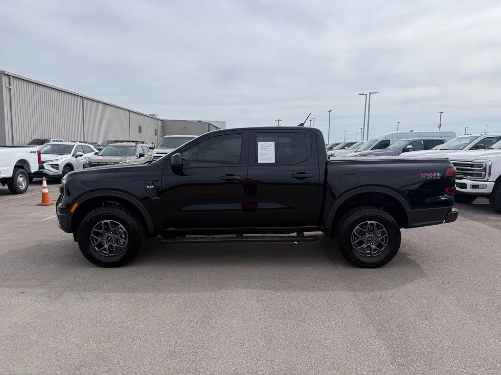 Used 2025 Black Ford XLT image 36