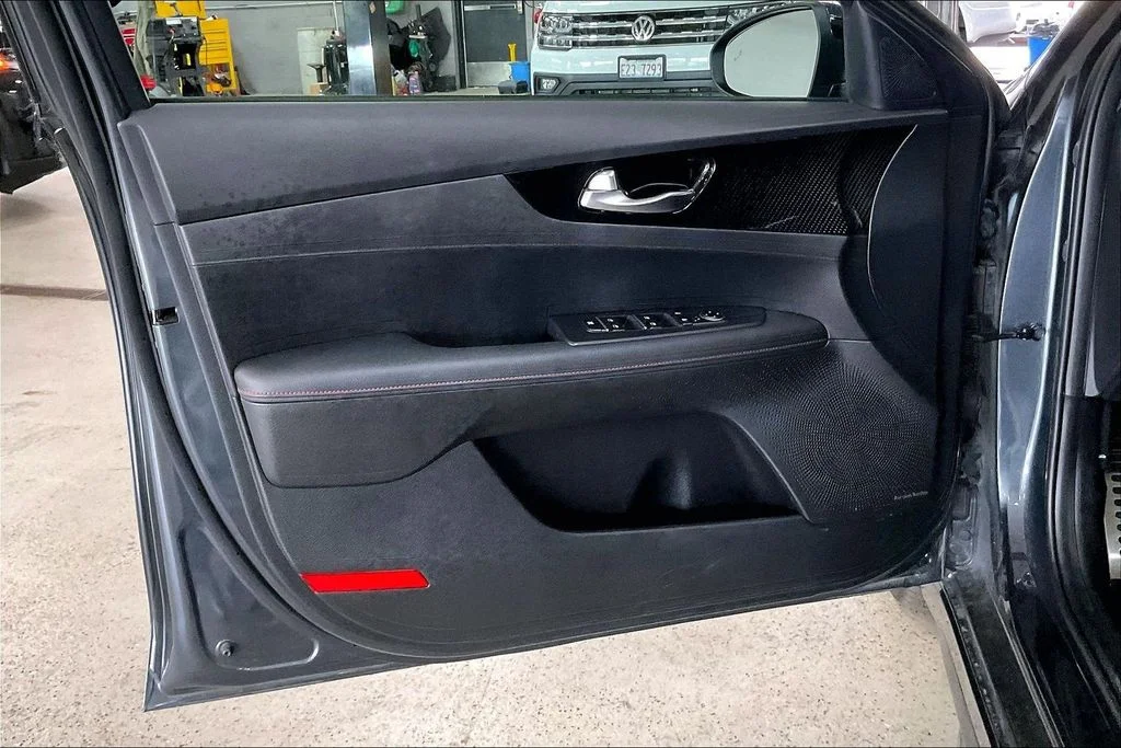 Used 2023 Gray Kia GT image 23