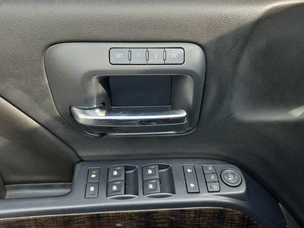 Used 2015 ONYX BLACK GMC Denali image 36