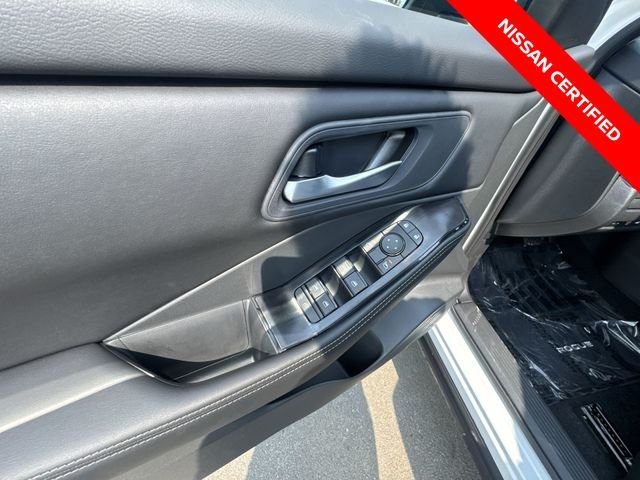 Used 2026 White Nissan SV image 13
