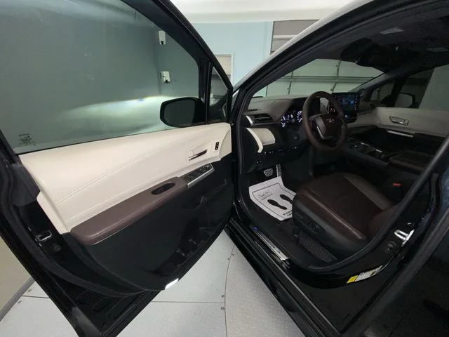Used 2023 Black Toyota Platinum image 11