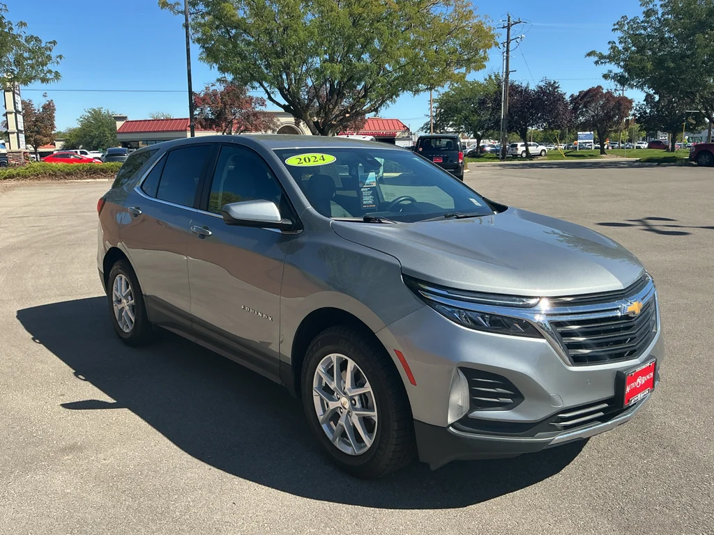 Used 2024 Sterling Gray Metallic Chevrolet LT image 3