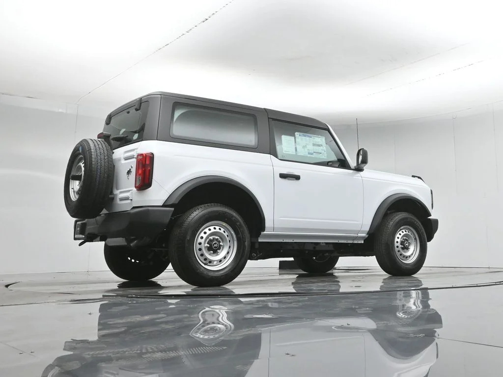 New 2026 Oxford White Ford Base image 45