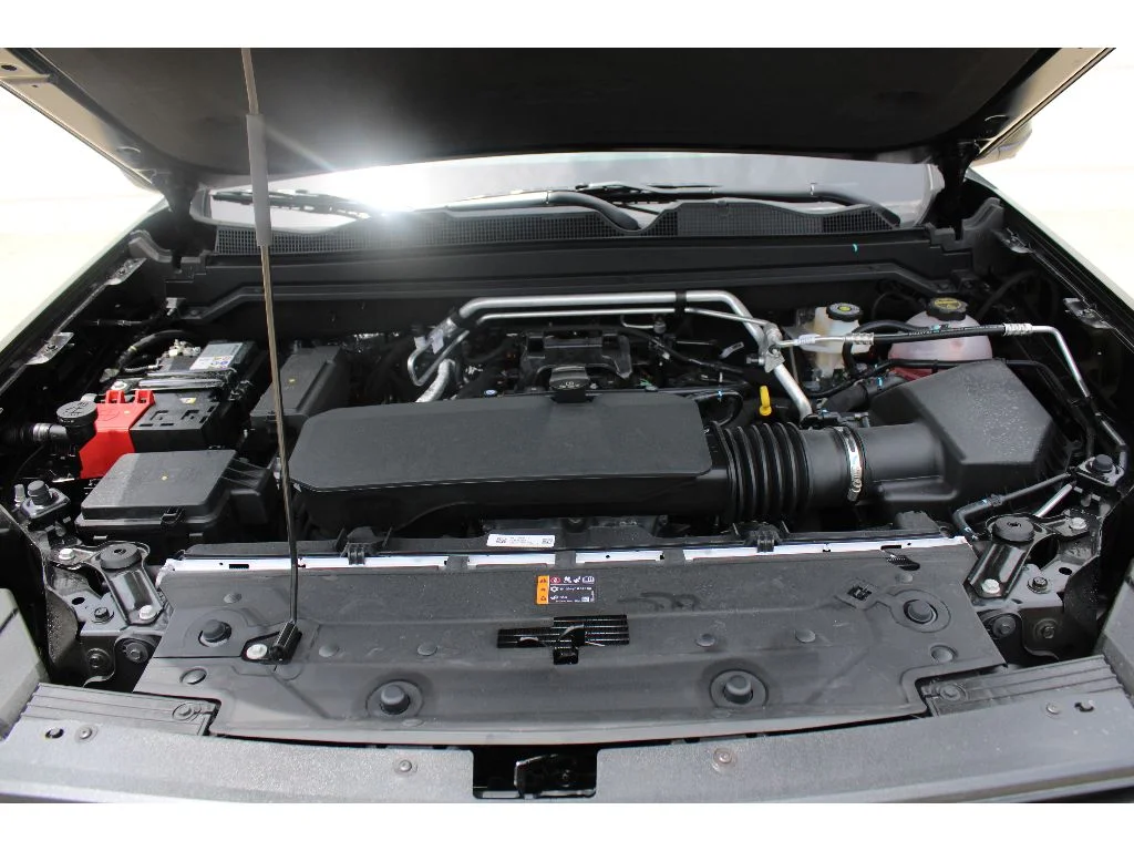New 2026 ONYX BLACK GMC 4WD AT4 image 13