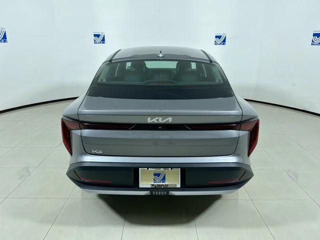 New 2026 STEEL GREY Kia LXS image 4