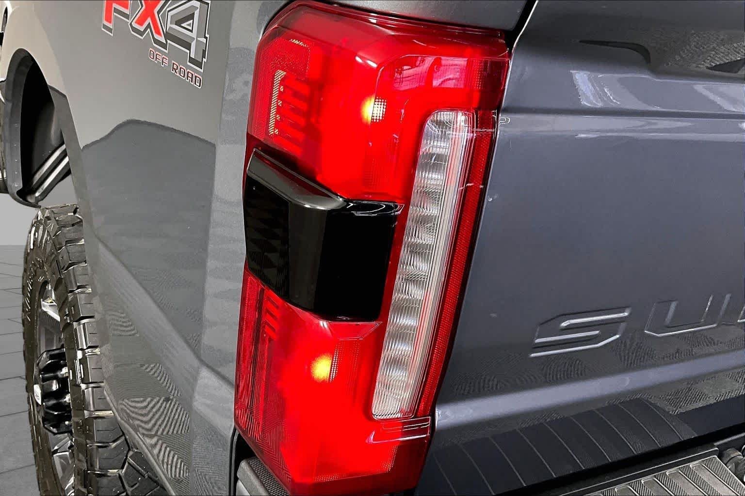 Used 2023 Carbonized Gray Ford LARIAT image 27