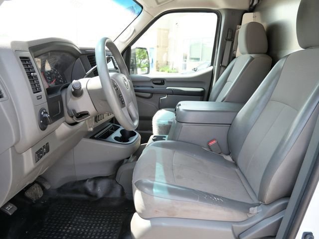 Used 2018 White Nissan SV image 14