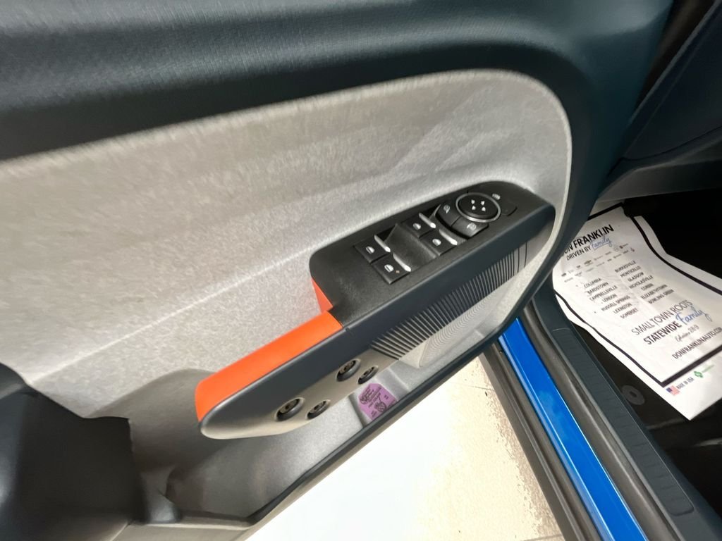 2022 Ford Maverick XLT - Photo 17