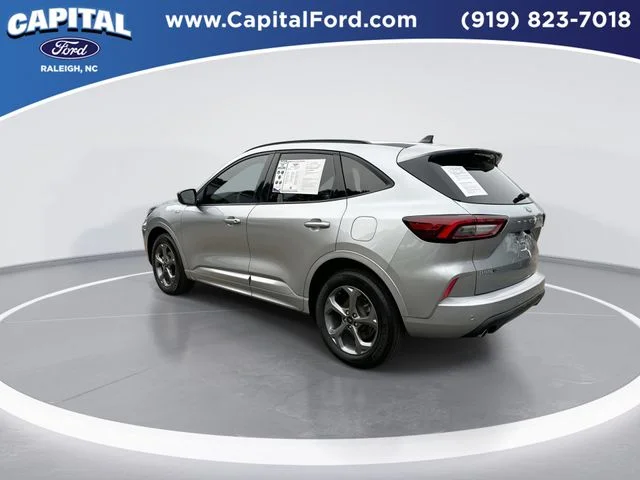 Used 2023 Silver Ford ST-Line image 6