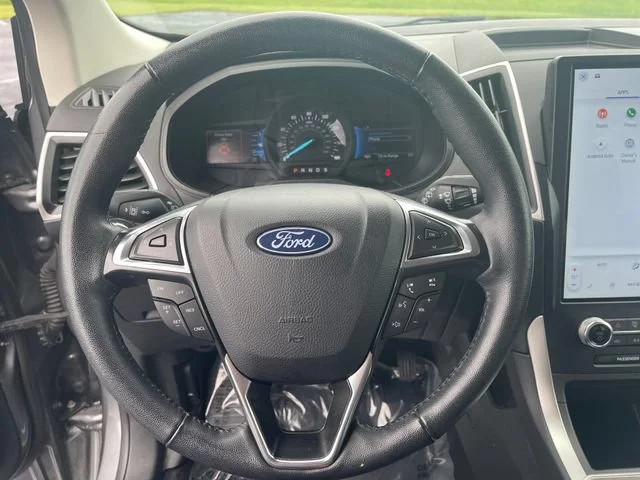 Used 2024 Gray Ford SEL image 17
