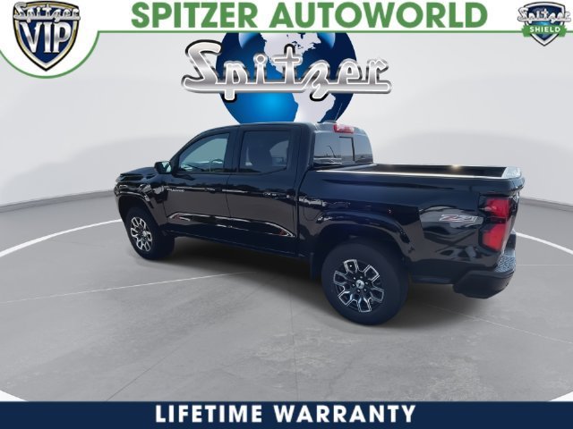 2026 Chevrolet Colorado photo 10 of 41