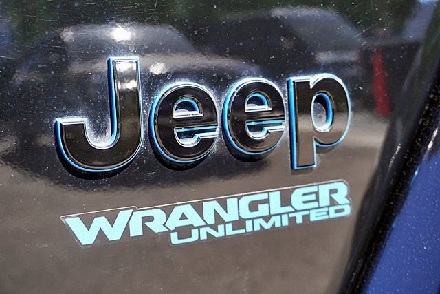 Used 2021 Black Jeep 4-Door Sahara High Altitude 4xe image 12