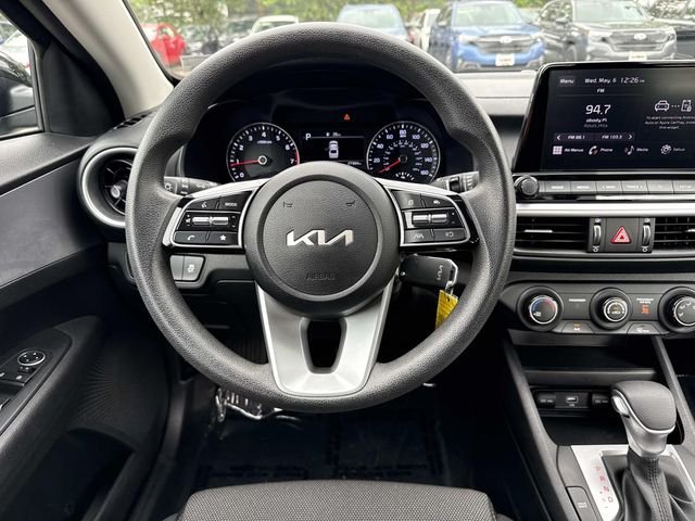 Used 2023 Black Kia LXS image 16