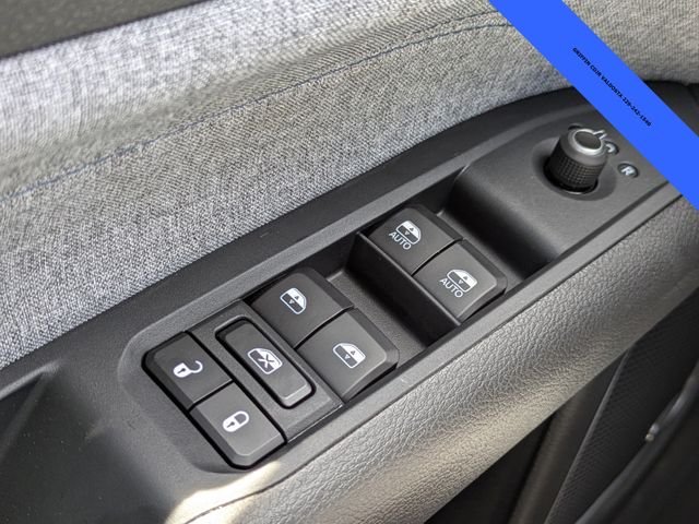 2025 Jeep Compass Latitude - Photo 23