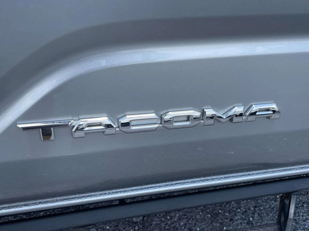 Used 2025 Celestial Silver Metallic Toyota SR5 image 8