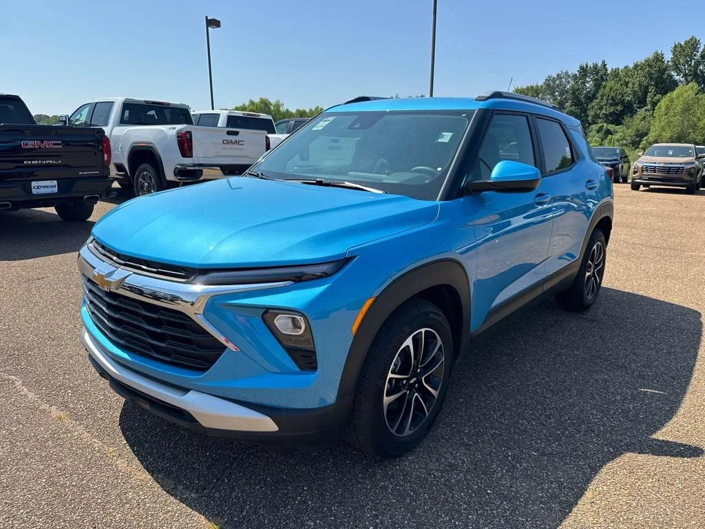 New 2026 Marina Blue Metallic Chevrolet LT image 3