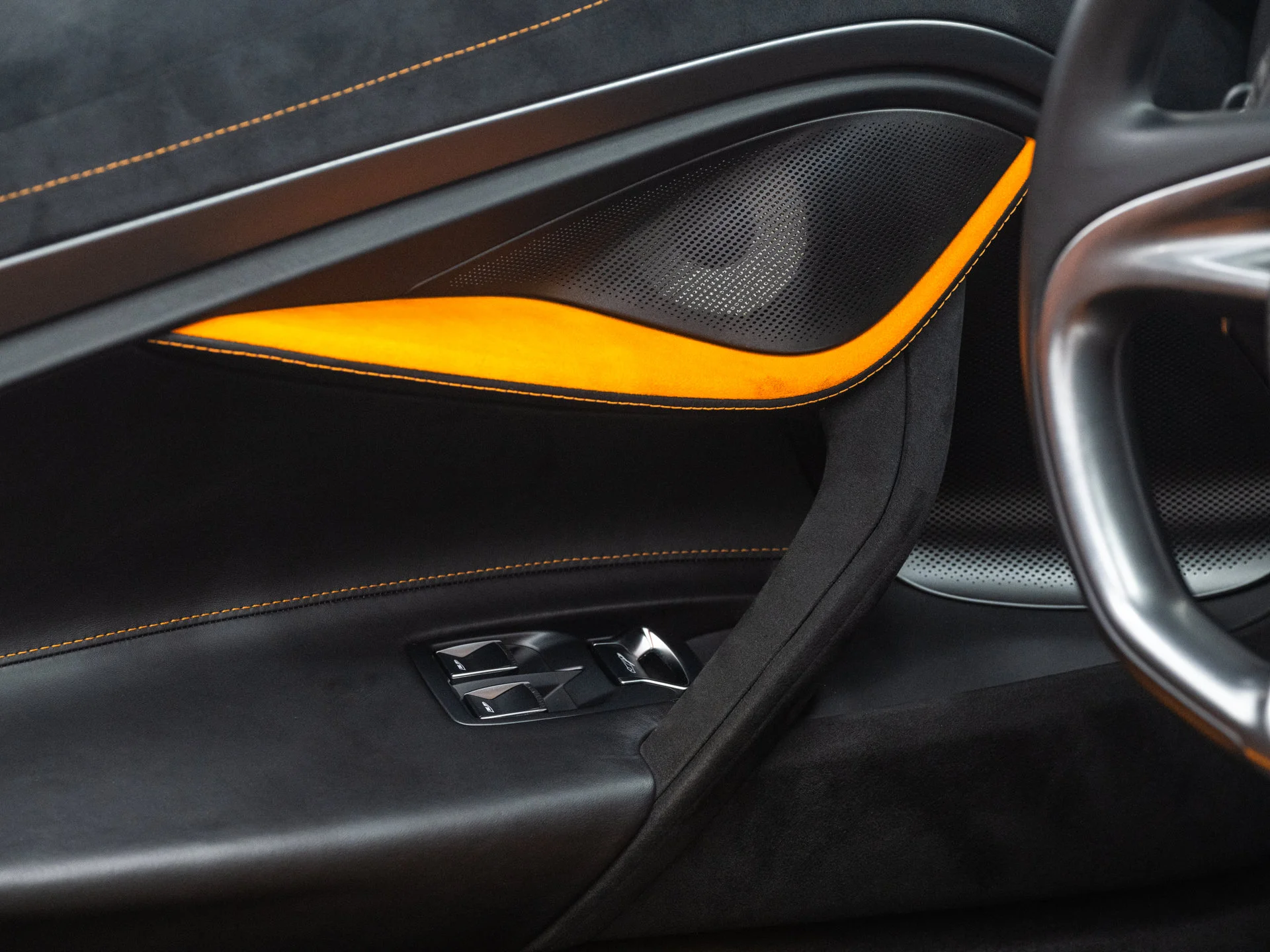 2024 McLaren 750S Base - Photo 40