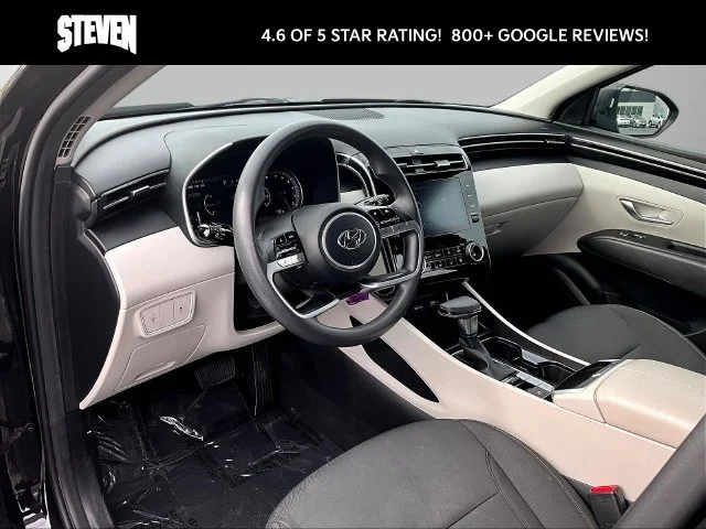 Used 2023 Black Hyundai SE image 18