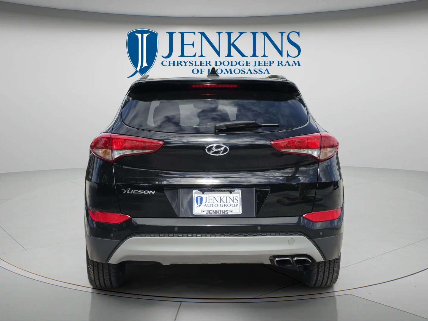 Used 2018 Black Noir Pearl Hyundai Value image 6