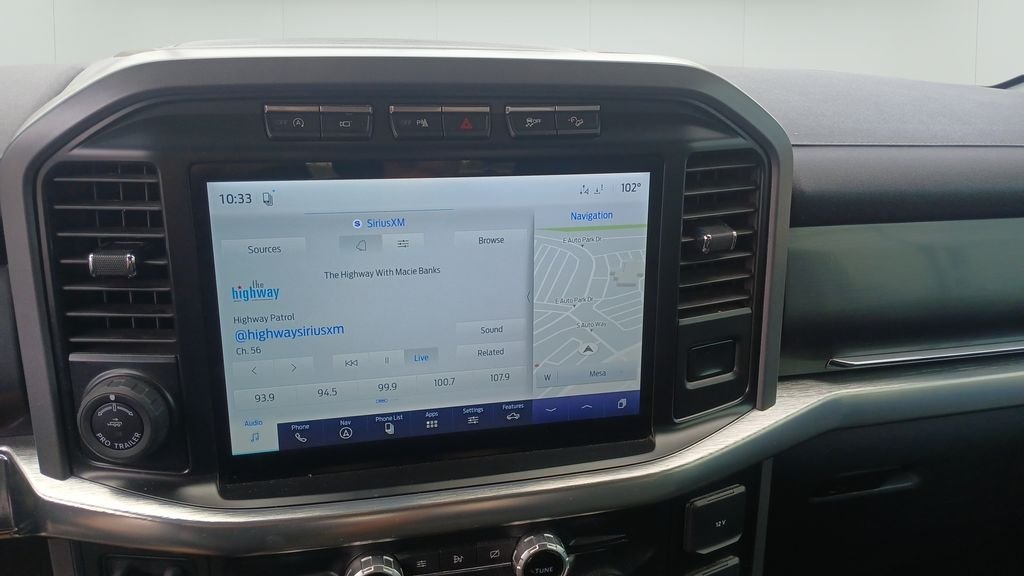 Used 2021 White Ford Lariat image 12