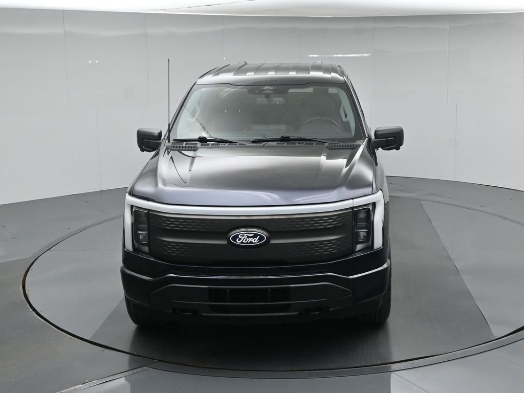 Used 2024 Blue Ford XLT image 40