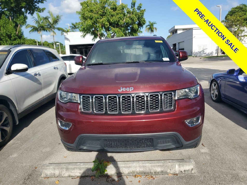 Used 2020 Red Jeep Laredo E image 2