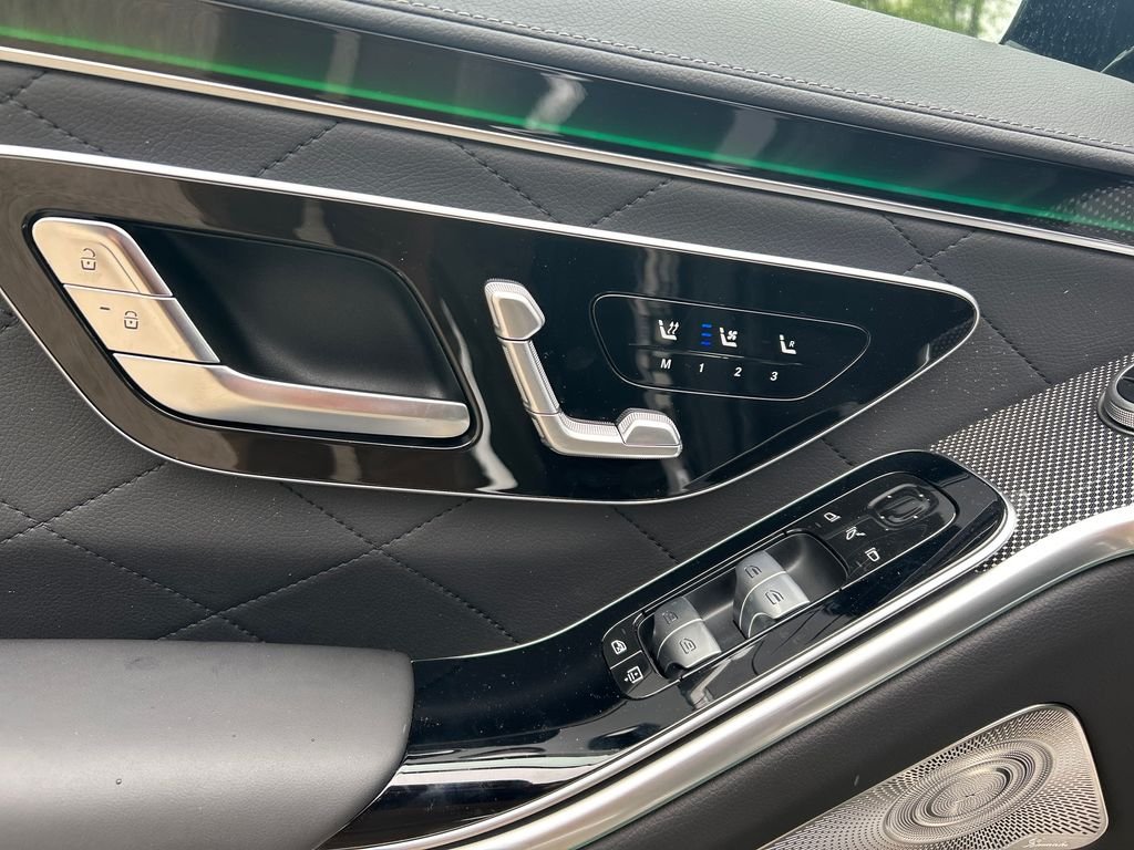 New 2026 Obsidian Black Metallic Mercedes-Benz S 500 image 11
