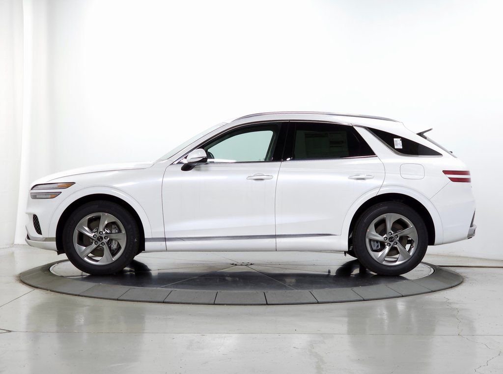 Used 2026 White Genesis 2.5T Select image 4