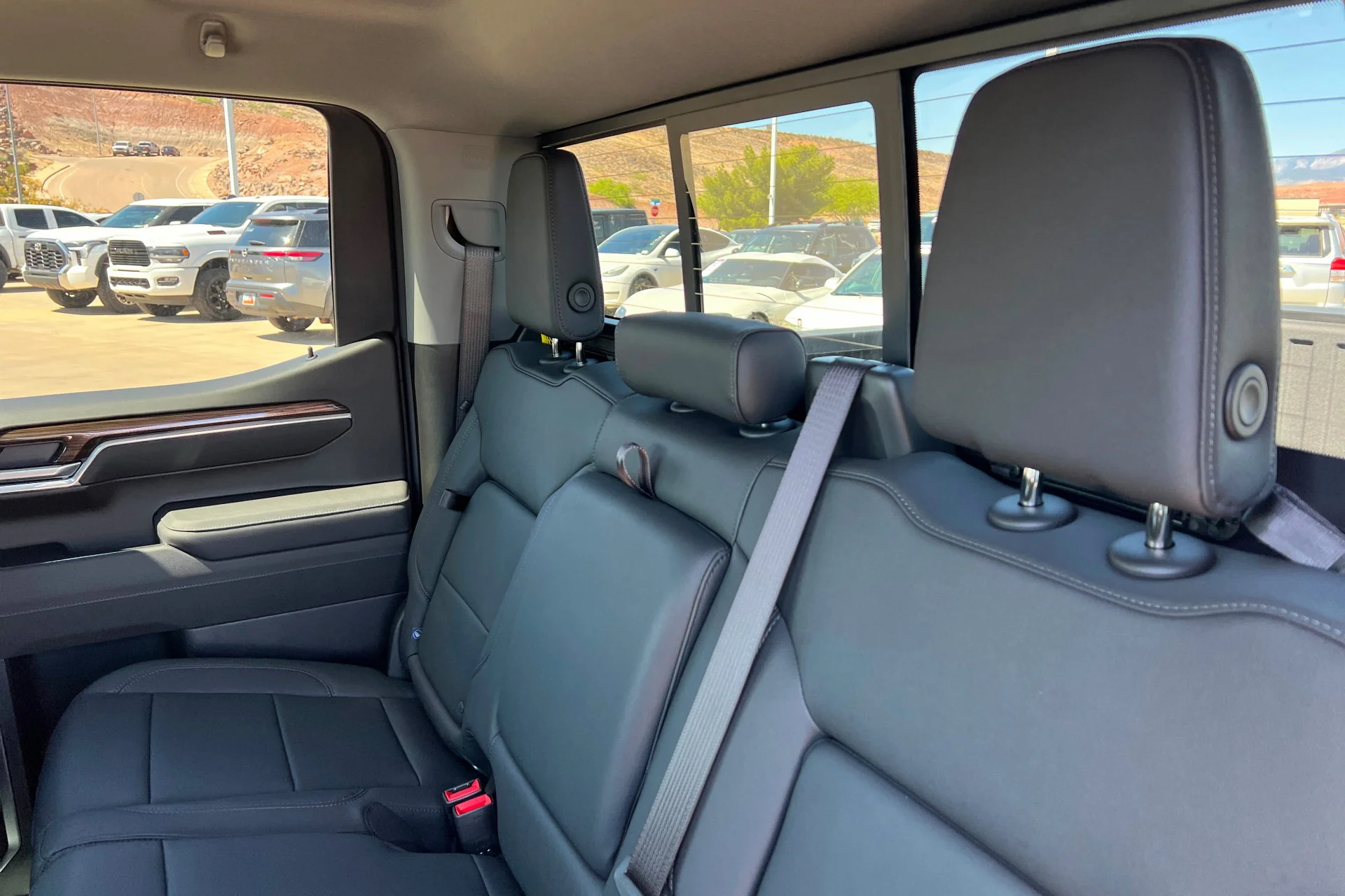 2026 Chevrolet Silverado 1500 RST - Photo 20