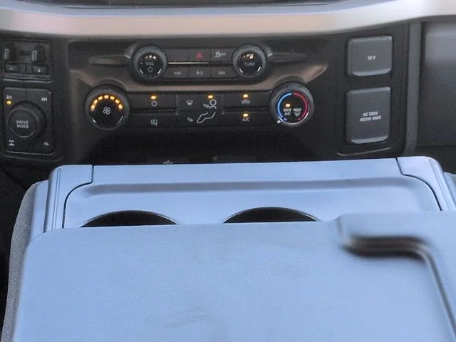 New 2026 Oxford White Ford F-250® XLT image 18