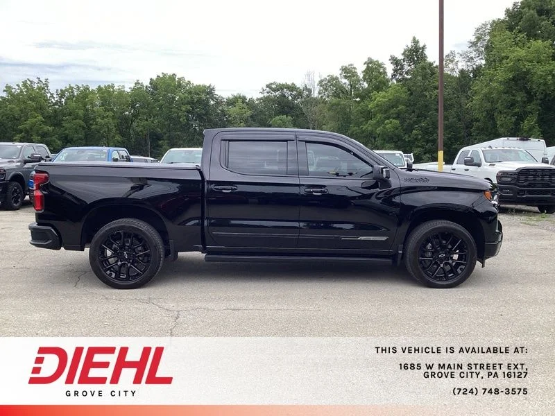 Used 2025 Black Chevrolet High Country image 8