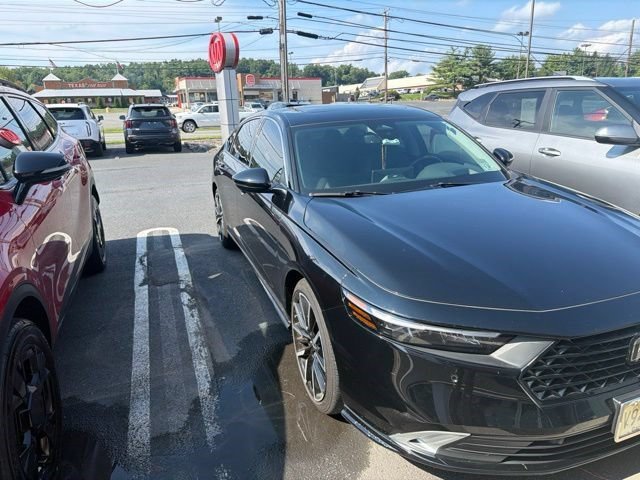 Used 2025 Black Honda Touring image 26