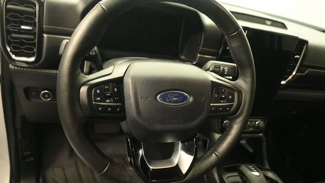 Used 2024 White Ford Lariat image 15