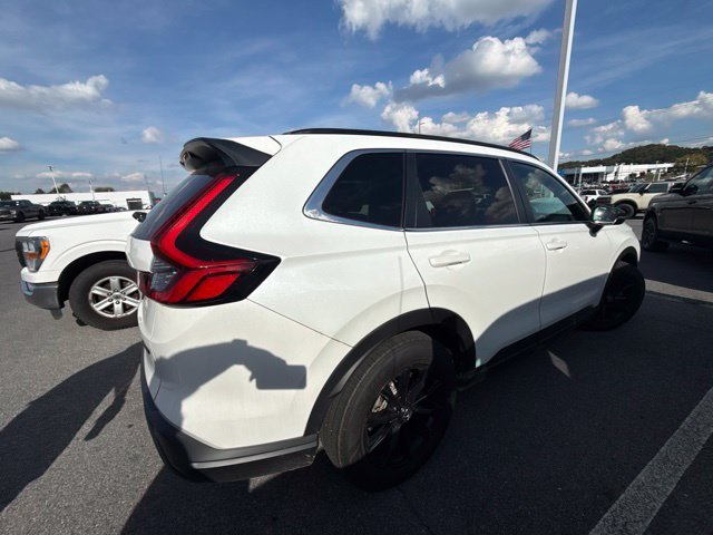 Used 2024  Honda Sport image 12