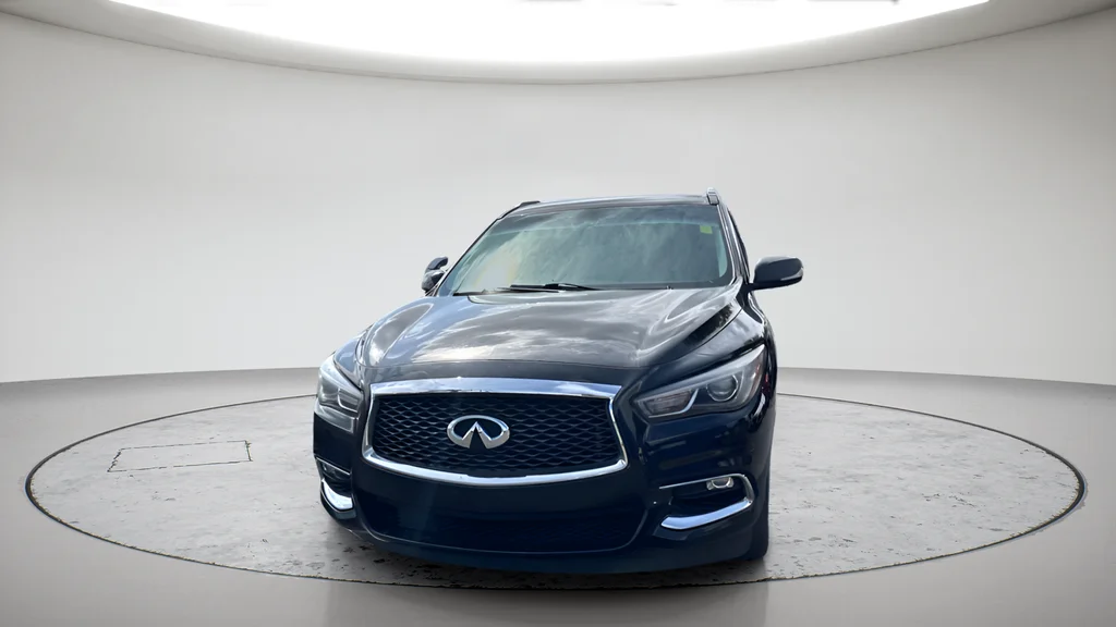 Used 2017 Black INFINITI Base image 13