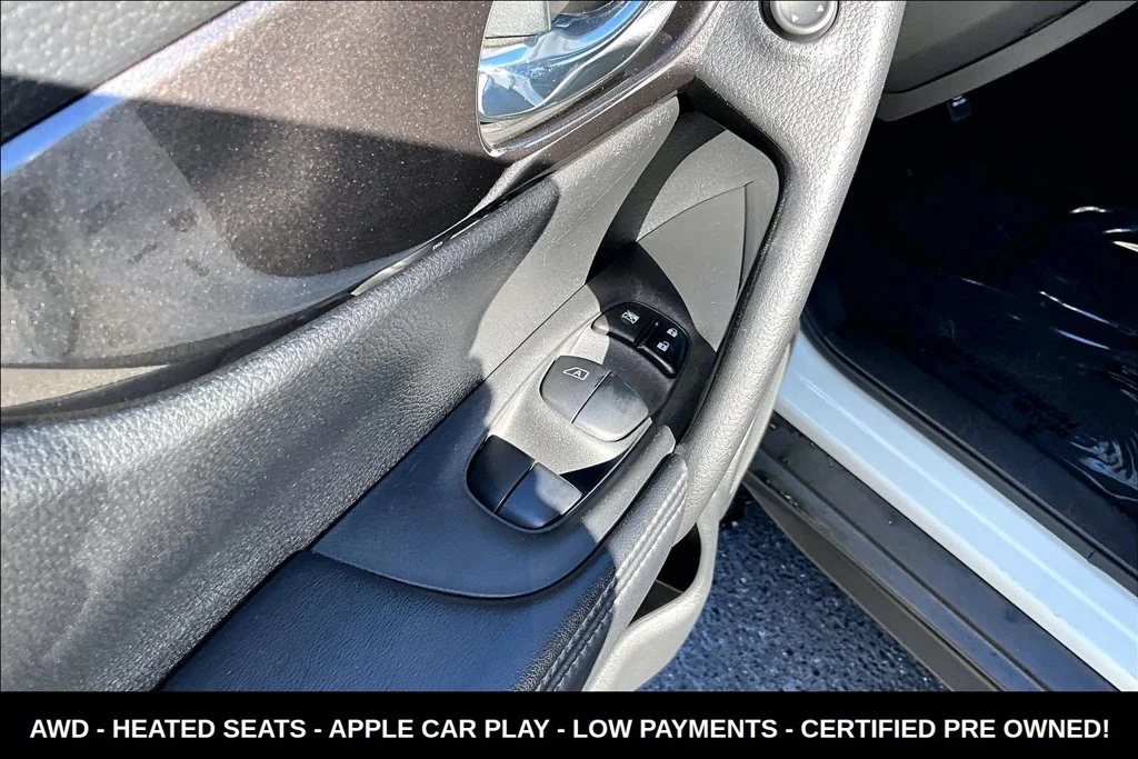 Used 2019 White Nissan SV image 25
