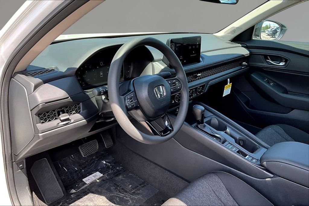 New 2026 Platinum White Pearl Honda SE image 7