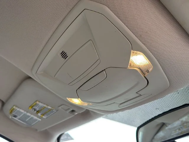 Used 2016 White Ford SE image 25
