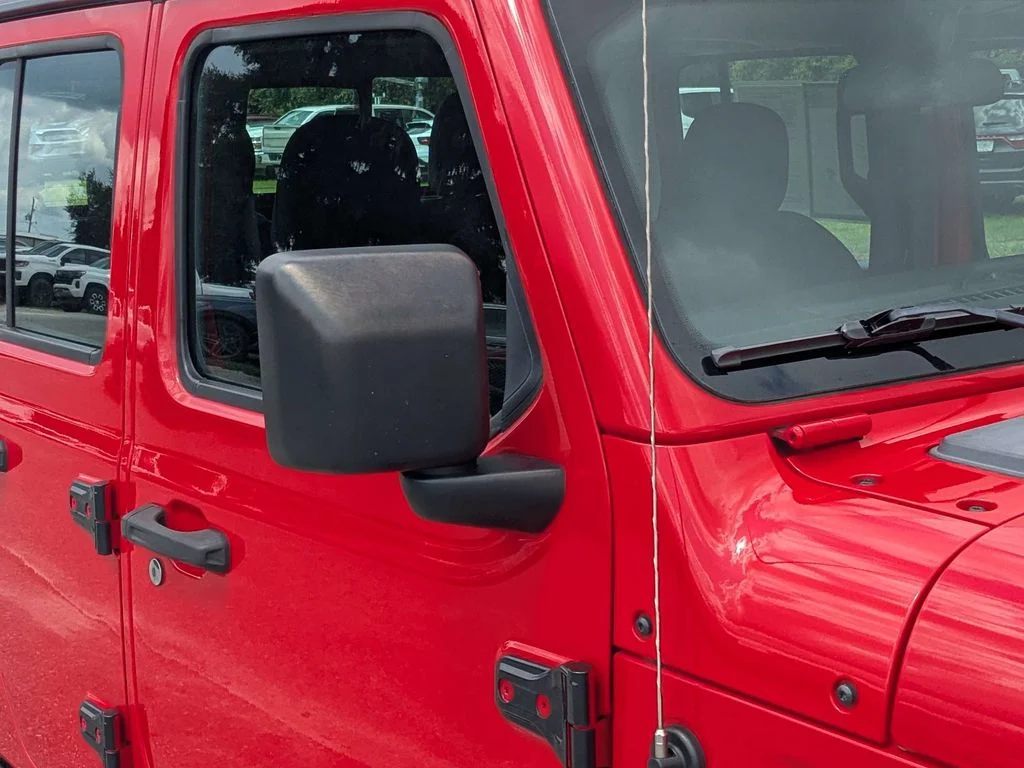 Used 2023 Red Jeep Sport image 10