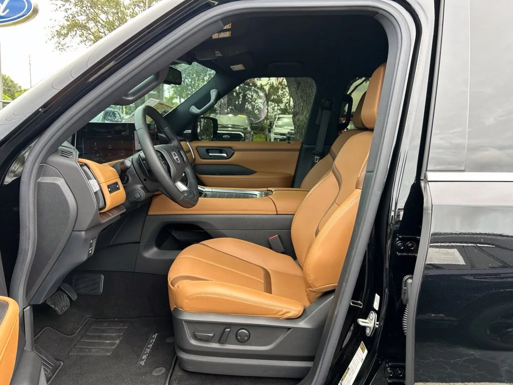 Used 2025 Black Nissan SL image 16