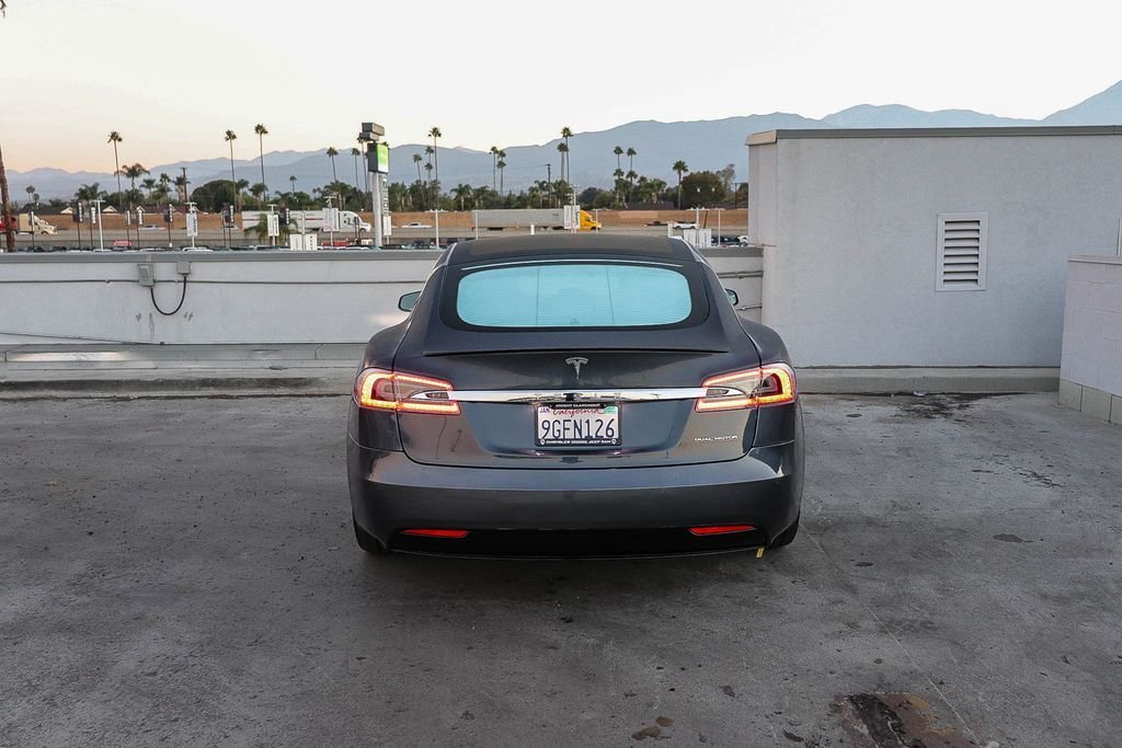 Used 2020 Midnight Silver Metallic Tesla Performance image 8
