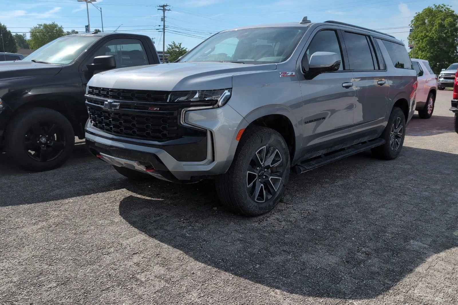 Used 2024 Sterling Gray Metallic Chevrolet Z71 image 13