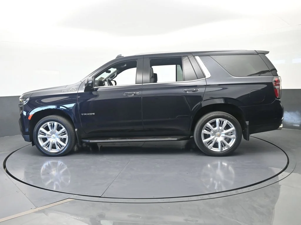 Used 2023 Midnight Blue Metallic Chevrolet High Country image 3