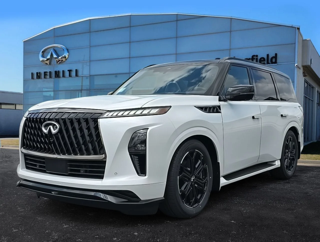 New 2026 2T RADIANT WHIT INFINITI Sport 4WD image 3