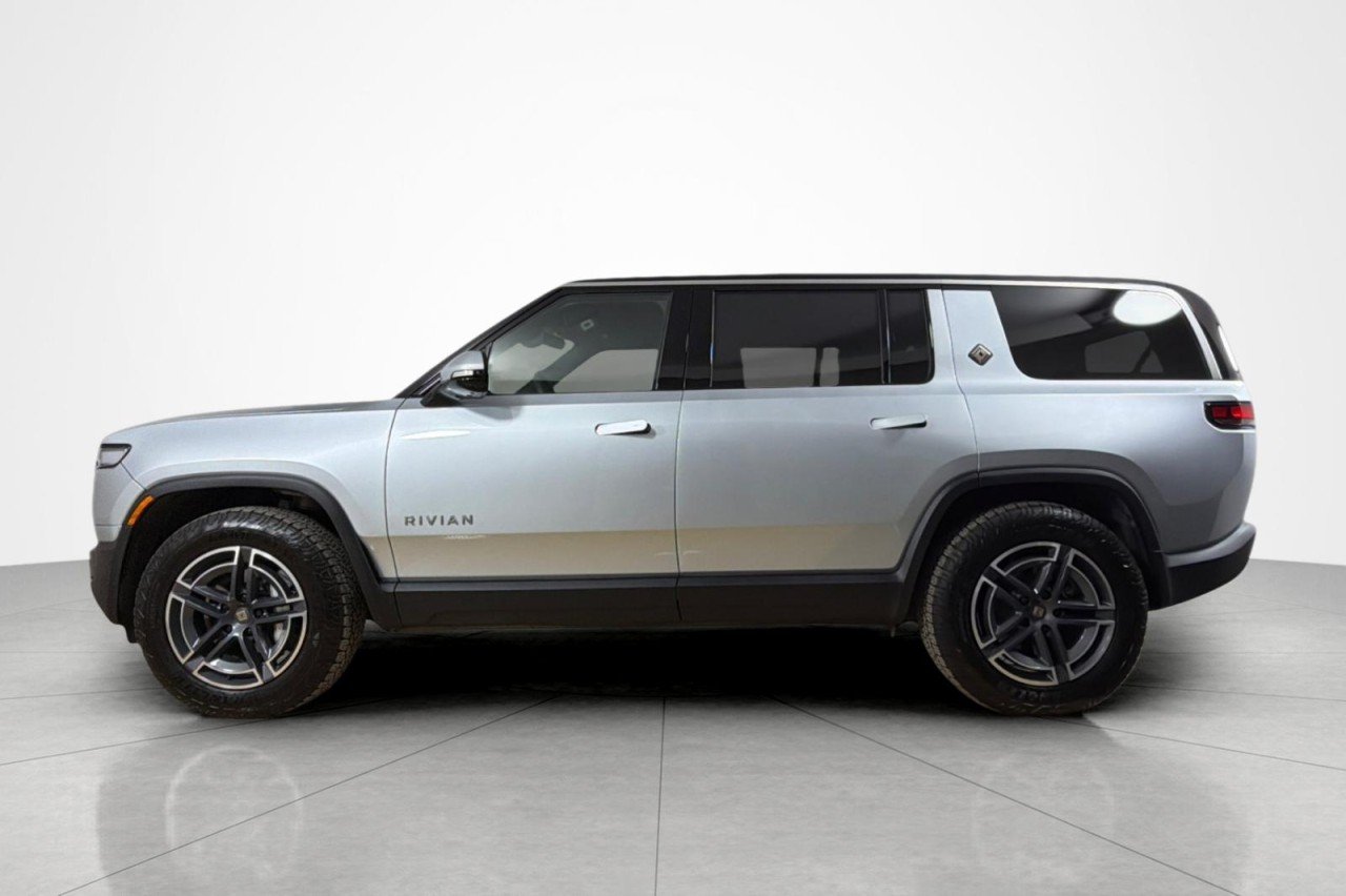 Used 2026 Rivian R1S Base with VIN 7PDSGGBA4TN080003 for sale in Beverly Hills, CA